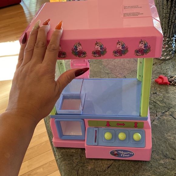 Unicorn Claw Machine for kids - Picture 9 of 9